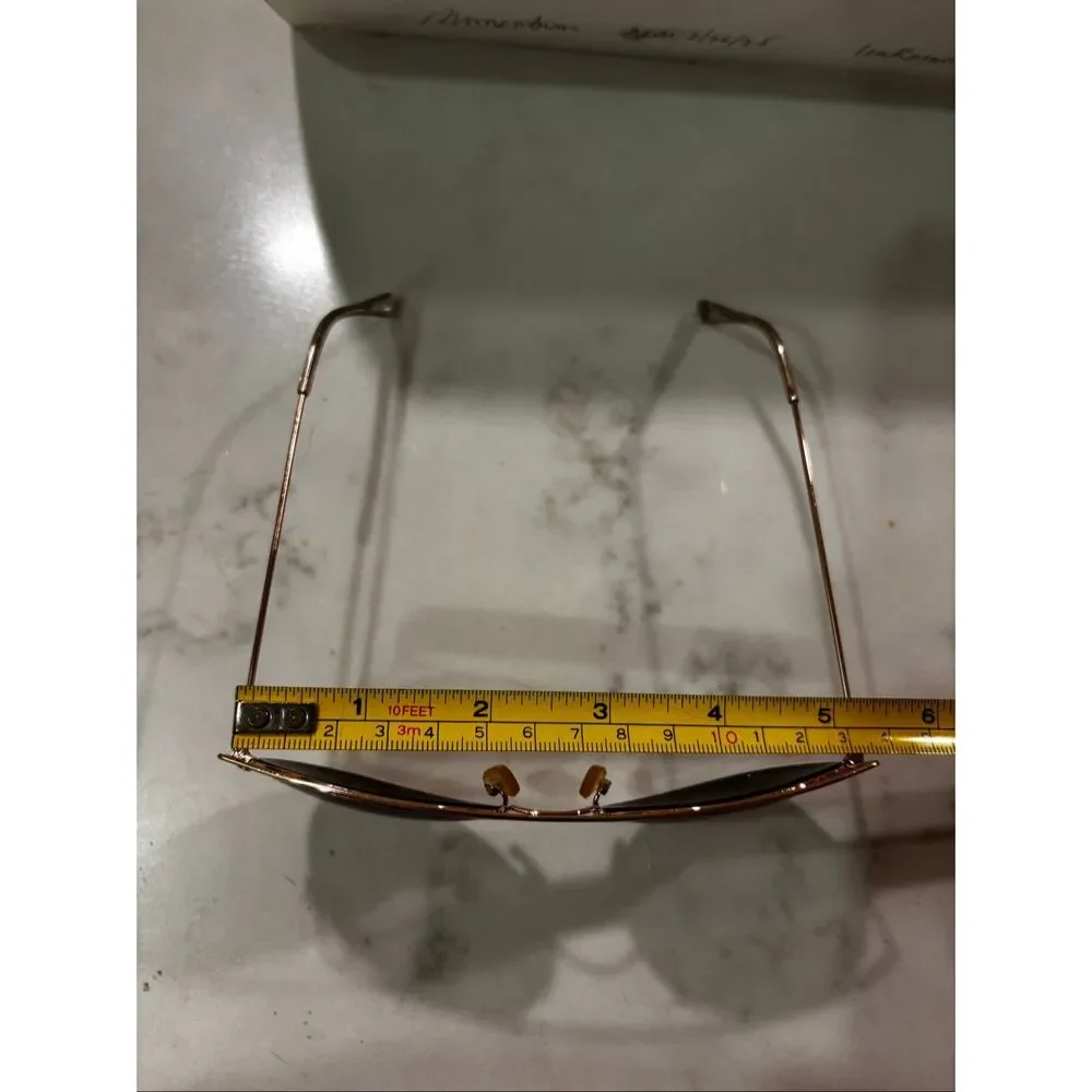 Betsy Johnson Sunglasses Gold Colored Rim‎ Round 5-1/8” Wide Heart Logo EUC